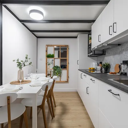 Superapart Orla 5, Calming Oasis *